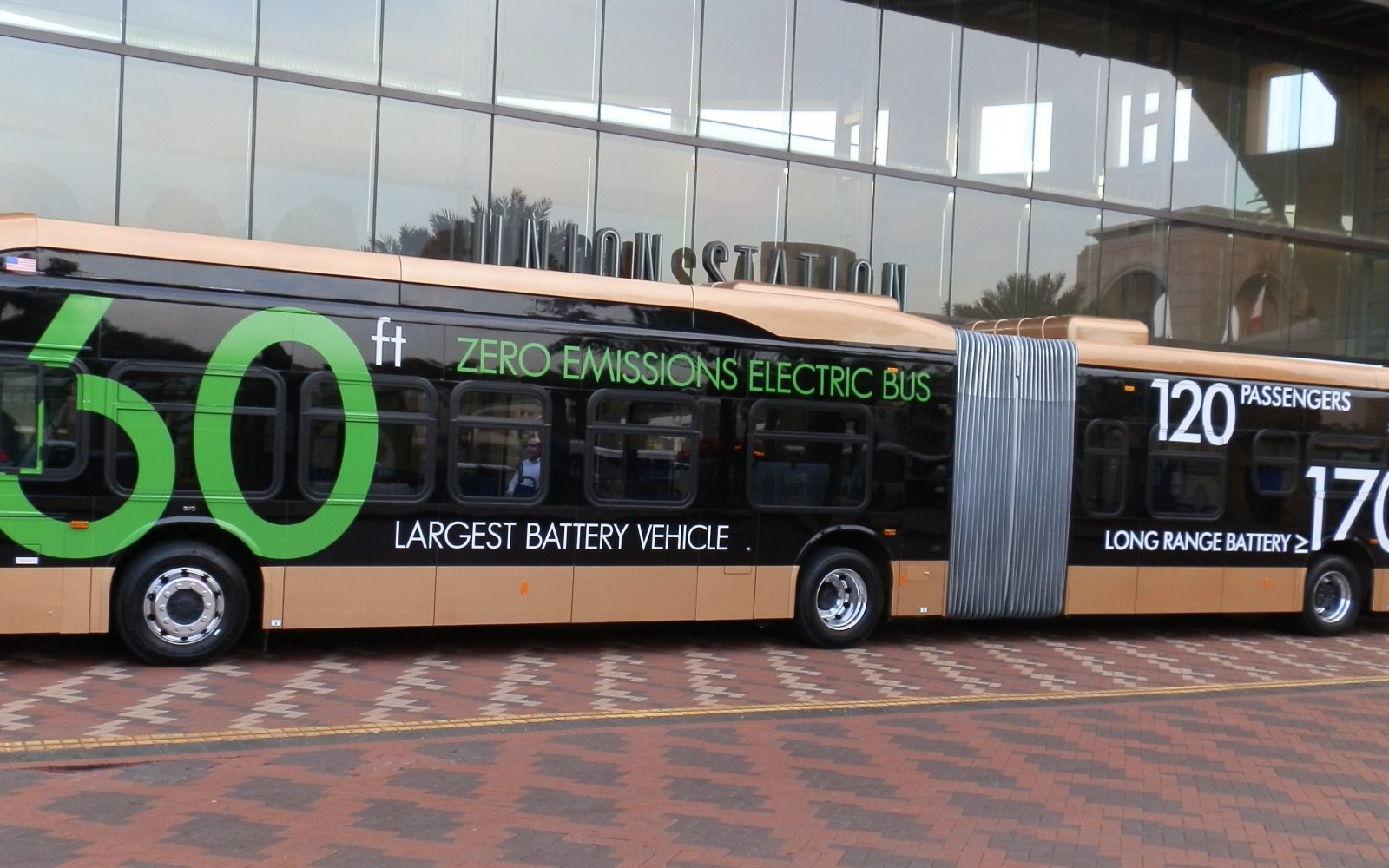 Article1_BYD Bus Example.jpg